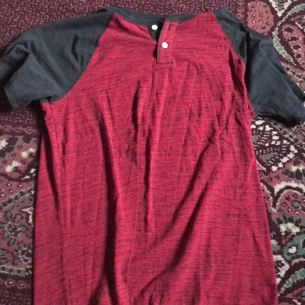 Red t- shirt